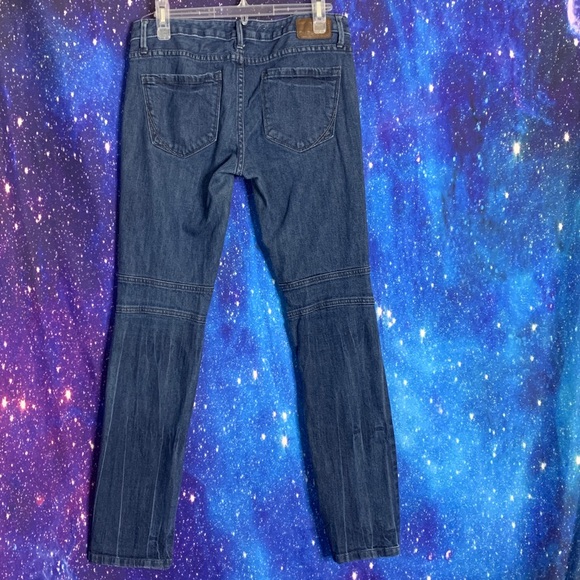 Converse One Star-Medium Wash Skinny Jeans 8 Fit 5 - Picture 5 of 10